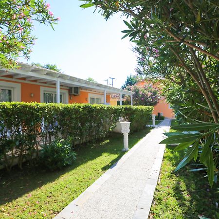 Mandraki Village Boutique Hotel Koukounaries Dış mekan fotoğraf