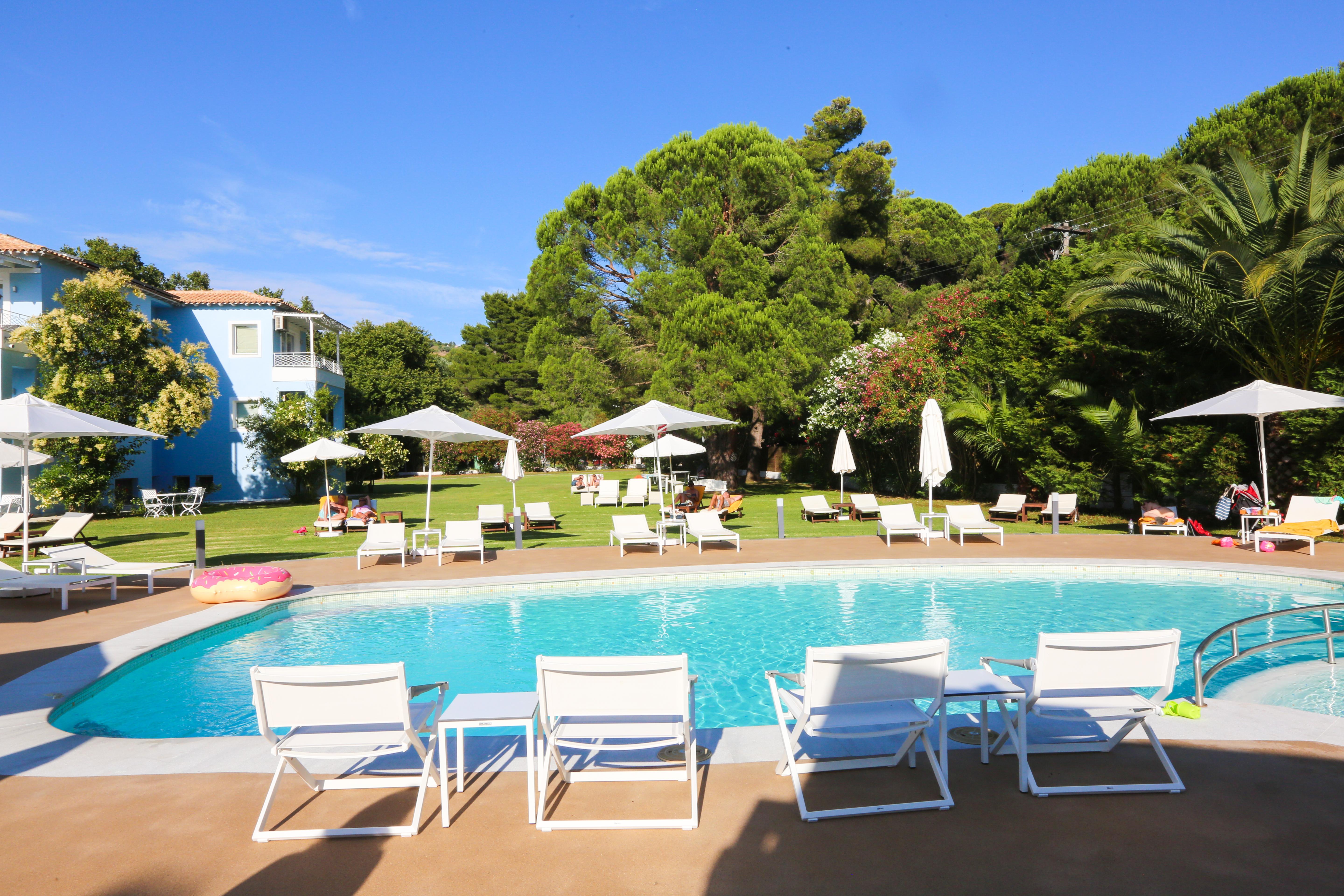 Mandraki Village Boutique Hotel Koukounaries Dış mekan fotoğraf